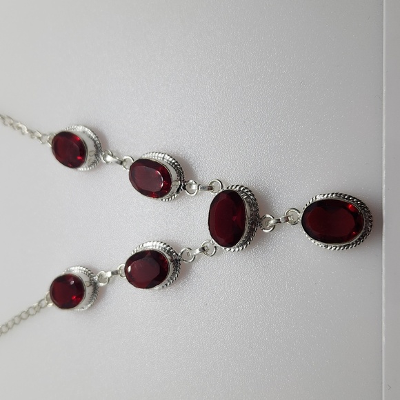 Nwot! Garnet sterling necklace handmade - Picture 3 of 6